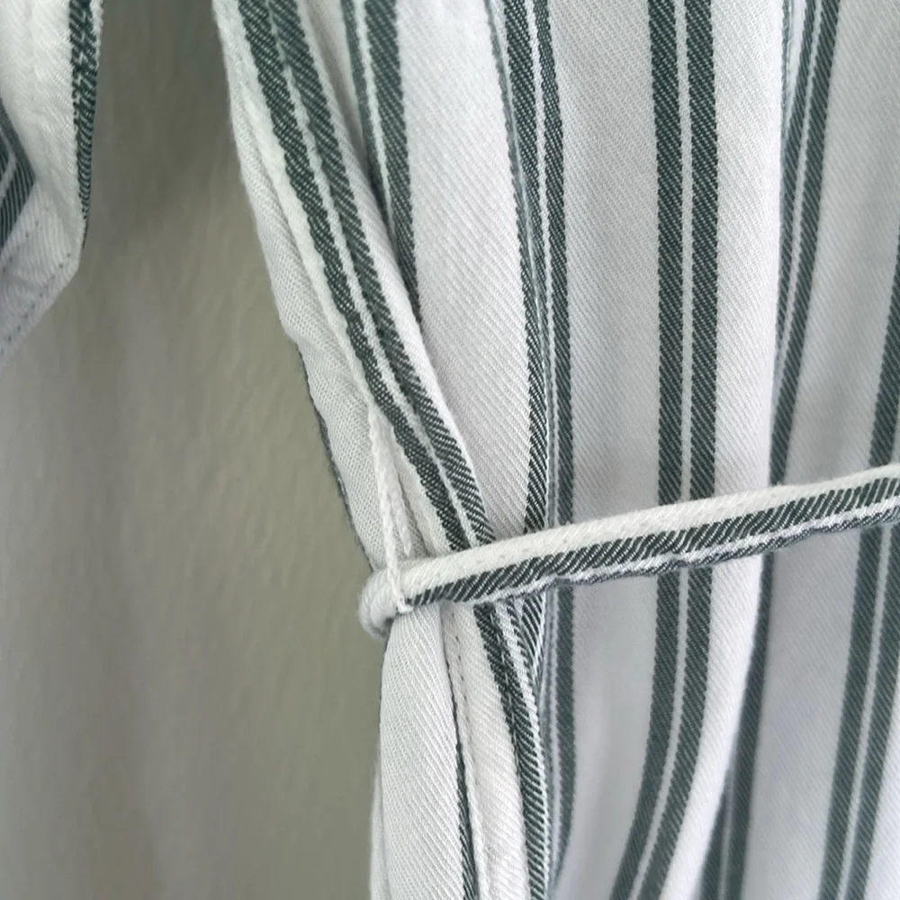 Isabel Maternity by Ingrid & Isabel Green and White Striped Tie Shirt Sz xs